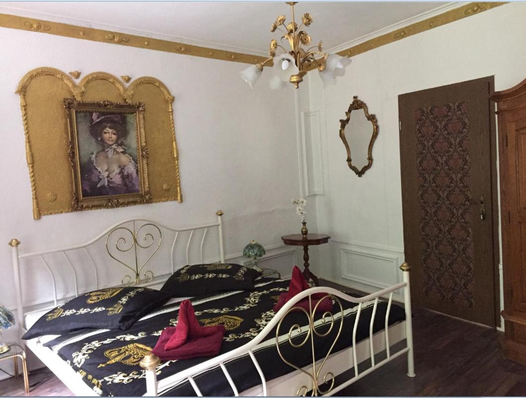 Koenigreich Romkerhall شولينبرغ إم أوبرهارز المظهر الخارجي الصورة